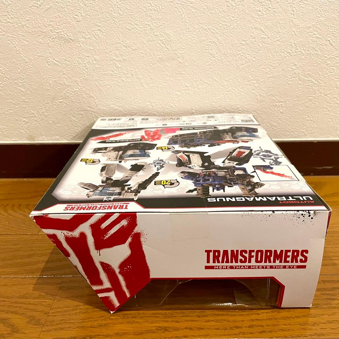 【未開封品】NETFLIX トランスフォーマー WFC-08 ウルトラマグナス