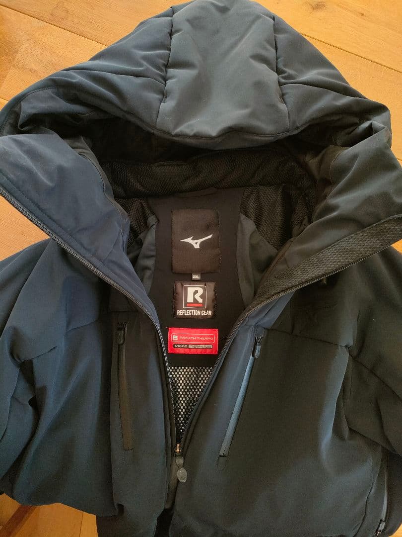 mizunoテックフィルブレスサーモインサレーテッドコート ミズノ