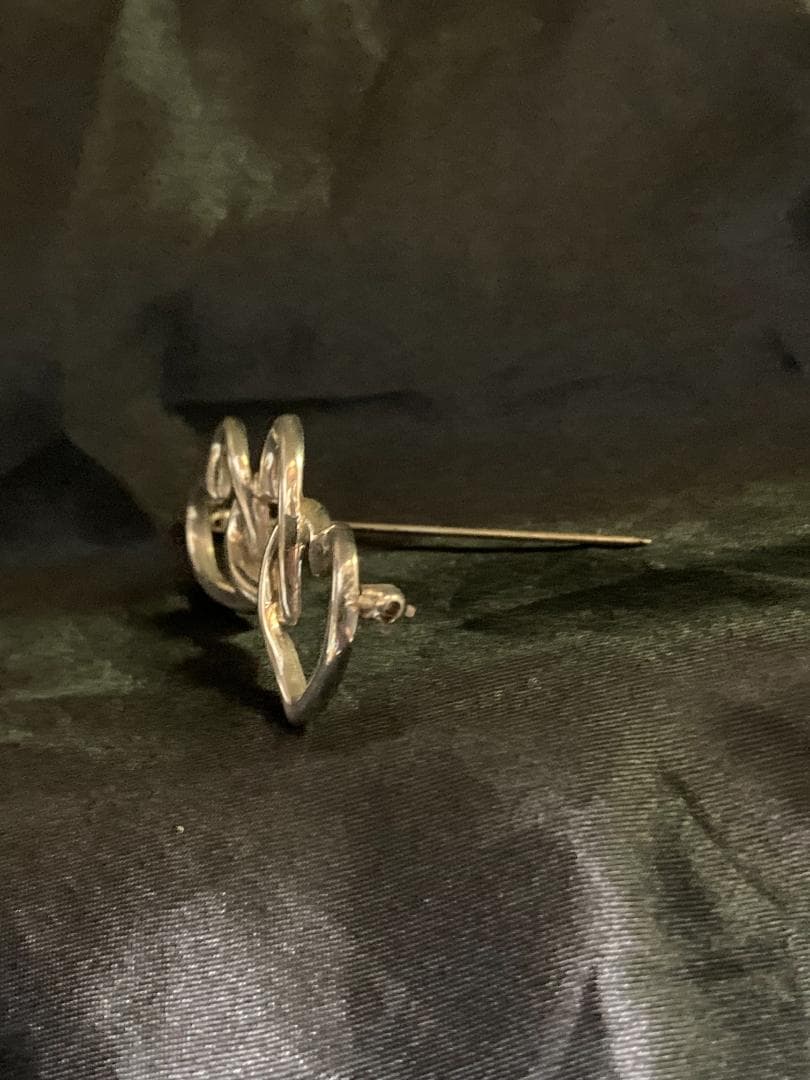 美品 オールドティファニー トリプルオープンハート ブローチ 1984 925