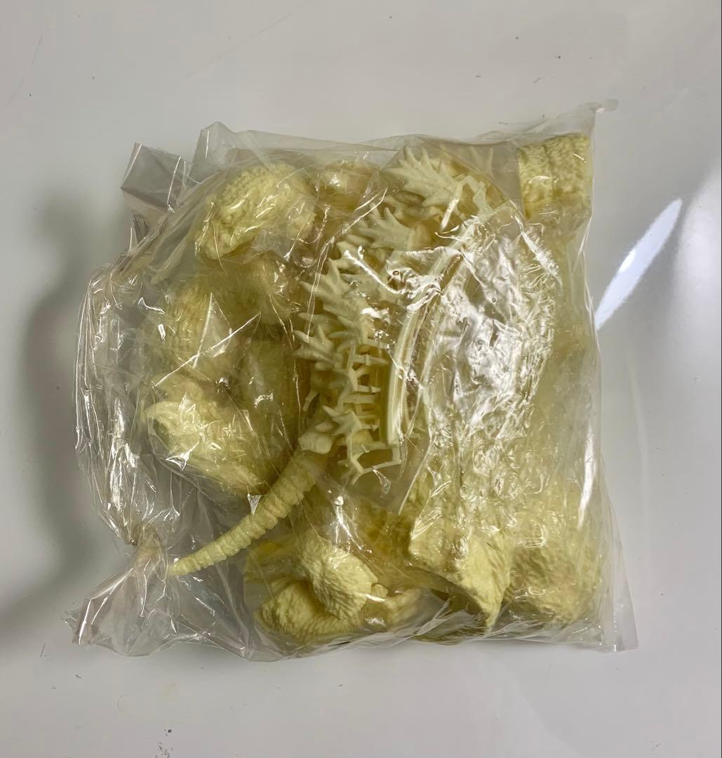 酒井ゆうじ造形工房総攻撃ゴジラ出現PART2 単体版➕(大涌谷出現ベース)キット