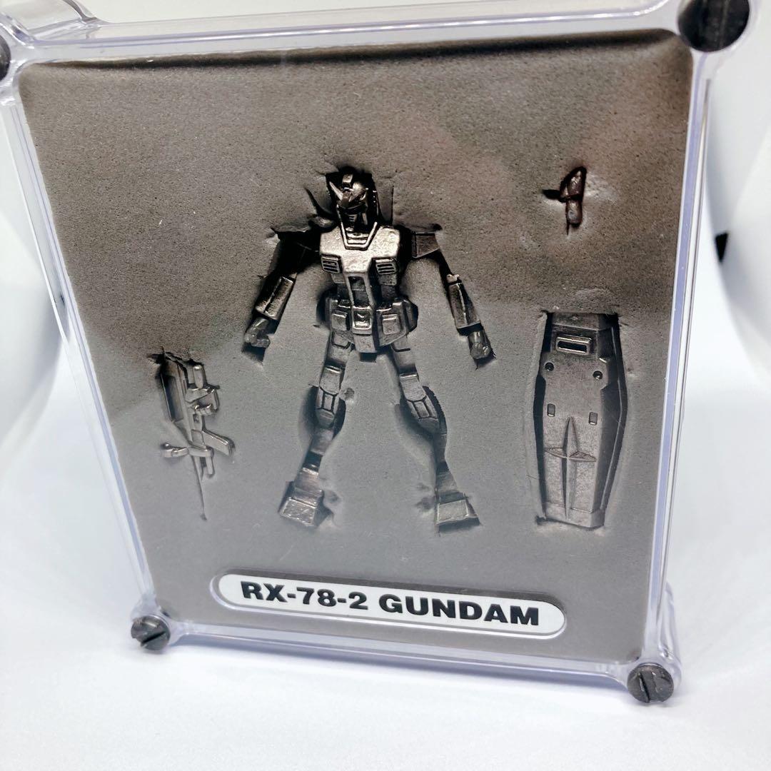 【ダオ】①【純金ガンダム】RX-78-2 ②【超合金ナノ×2】