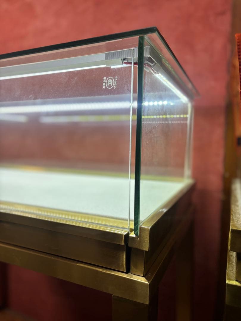 カウンター型LED照明&引き出し付きガラスジュエリーショーケース
