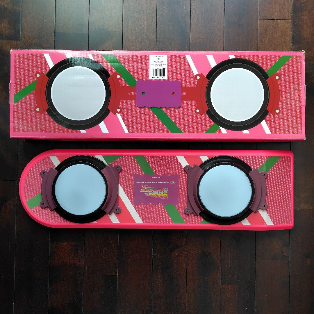 バックトゥーザフューチャー　ホバーボード