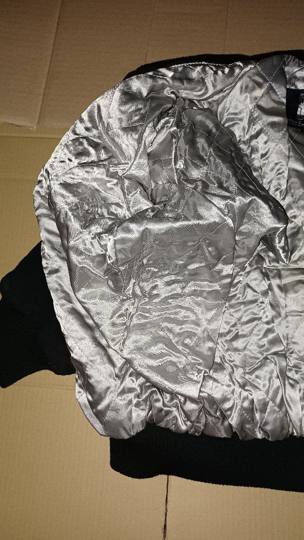 B'z　ジャンパー live gym in the life 　古いのでジャンク