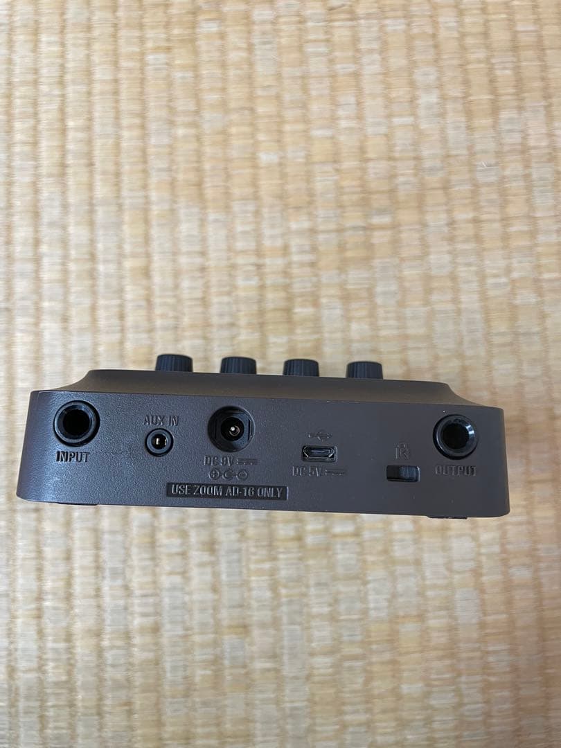 ZOOM A1 FOUR マルチエフェクトプロセッサー