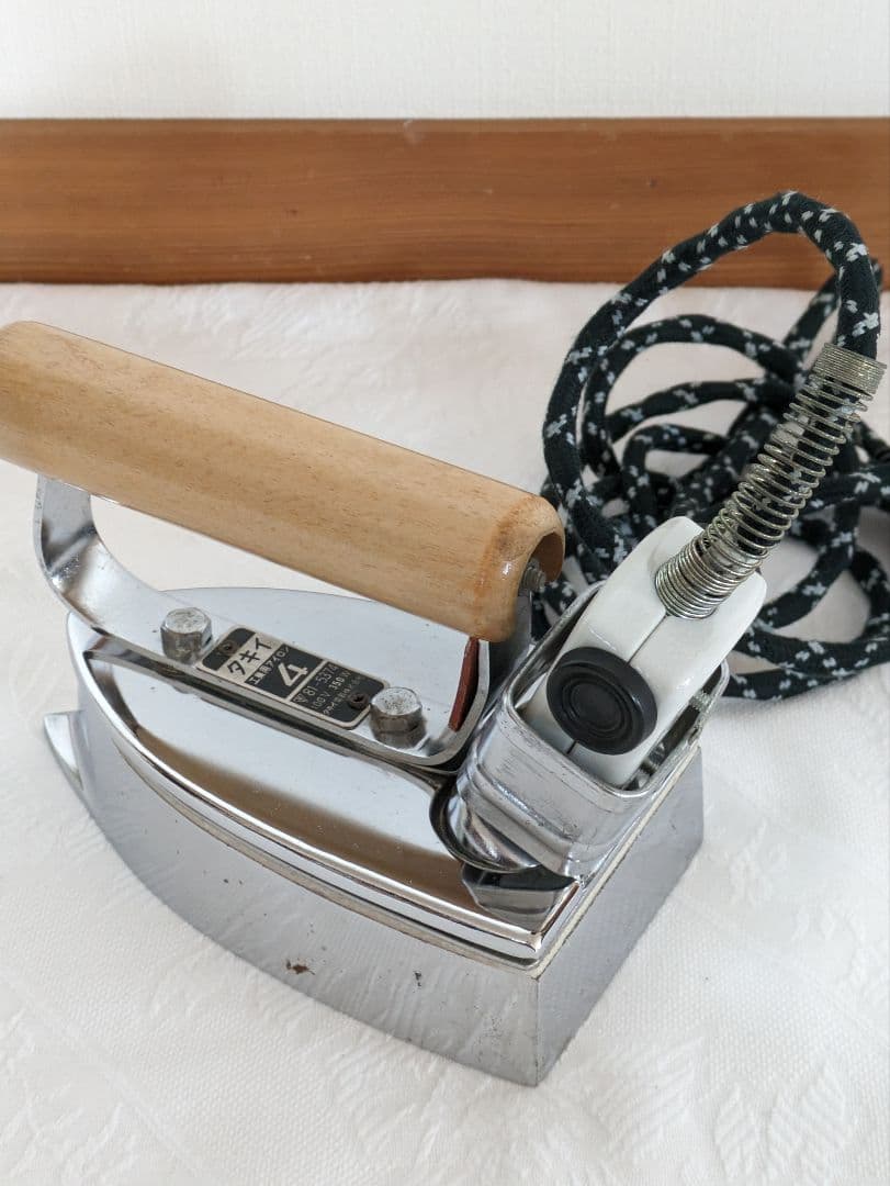 タキイ４型　工業用アイロン