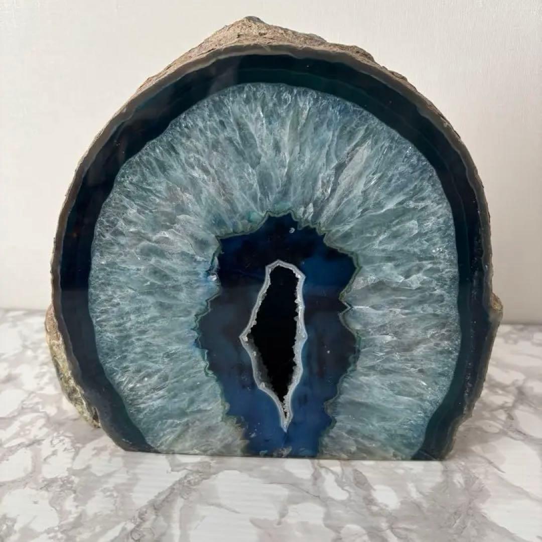 瑪瑙 ブルーメノウ 原石 インテリア　約9.6kg 約19.5✕24cm