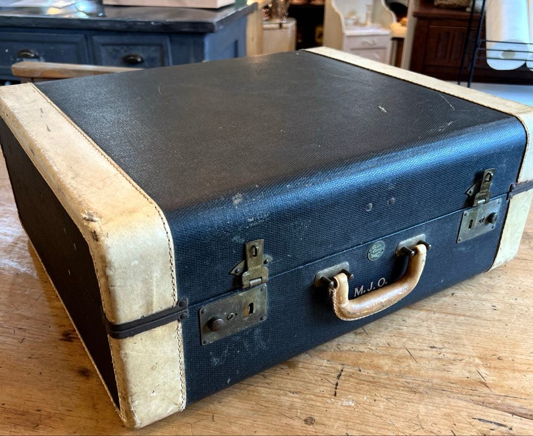 米国アンティークトランクケース