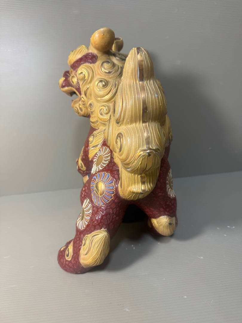 2517 九谷焼 玉乗り獅子 狛犬 シーサー 置物 開運 魔除け 縁起物 骨董品