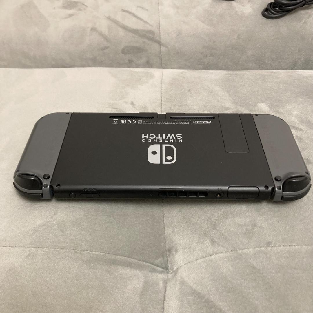 【美品】Nintendo Switch グレー 新型