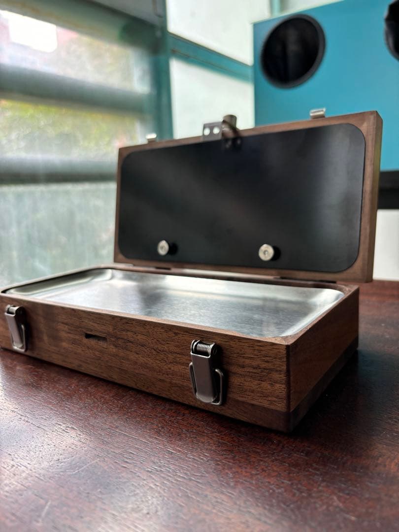 木製油絵画用ケース　職人手製　三脚付き