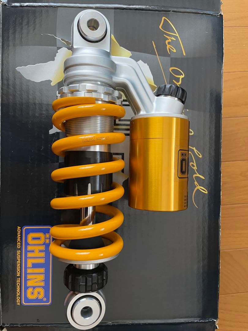 Öhlins サスペンション HO 424