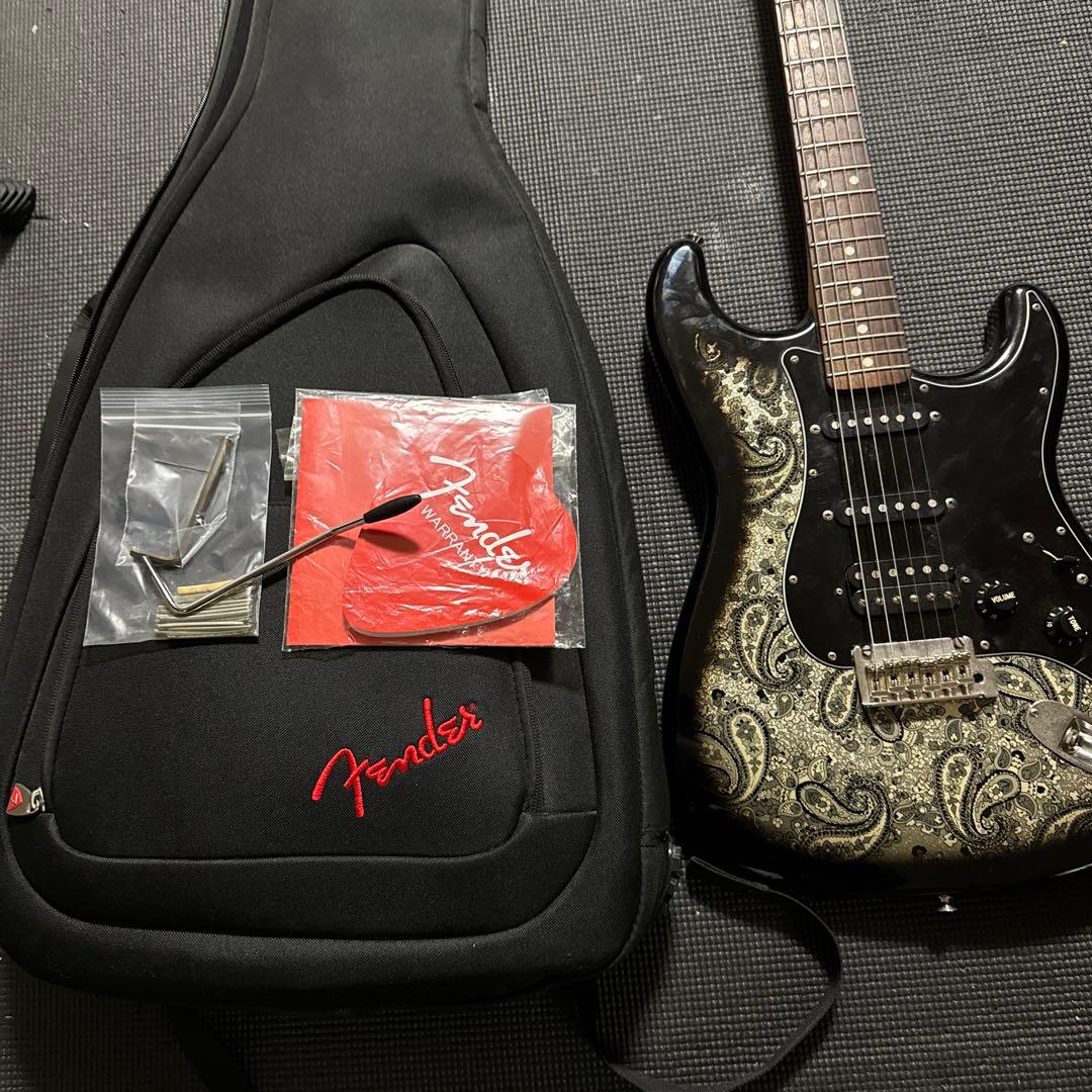 Fender Japan ストラトキャスター ブラックペイズリー 30本限定品