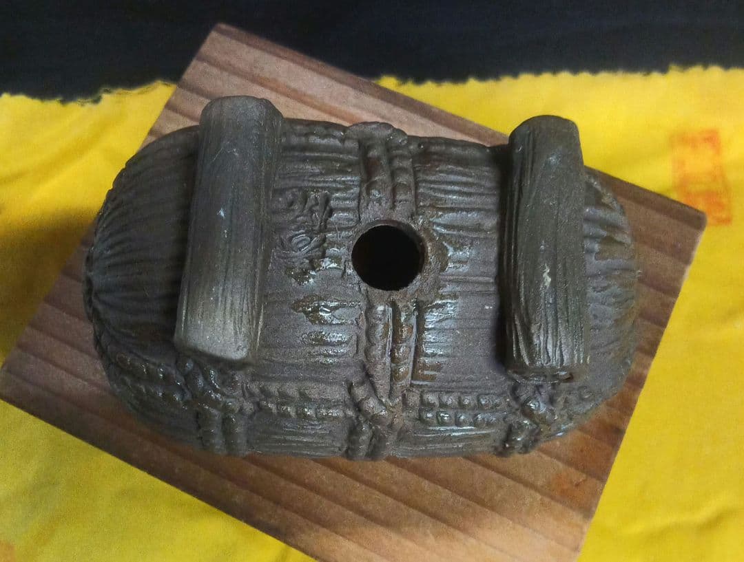 011.【寿悦】烏泥鼡俵鉢/ミニ盆栽鉢/木箱付き