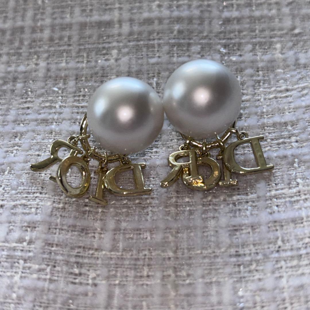 【美品】DIOR TRIBALES ピアス