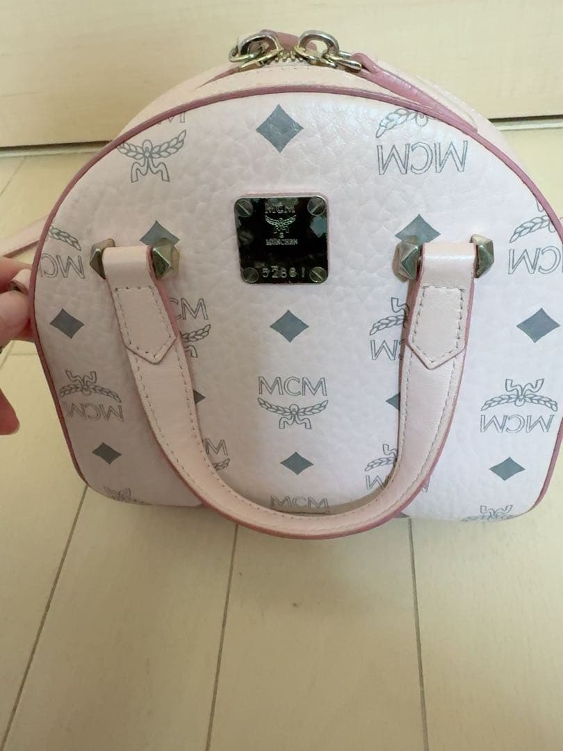 MCM パウダーピンク ショルダーバッグ