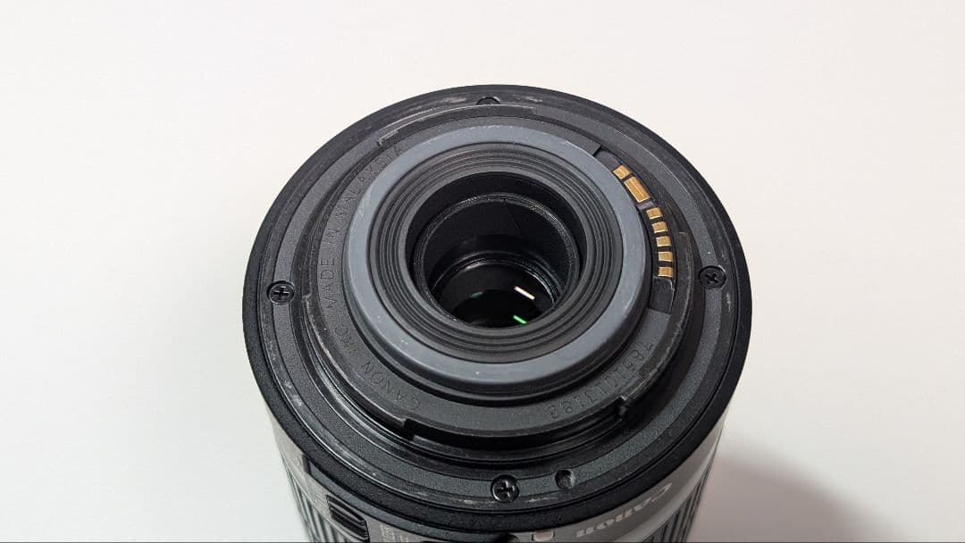 Canon EF-S 55-250mm f/4-5.6 IS ズームレンズ