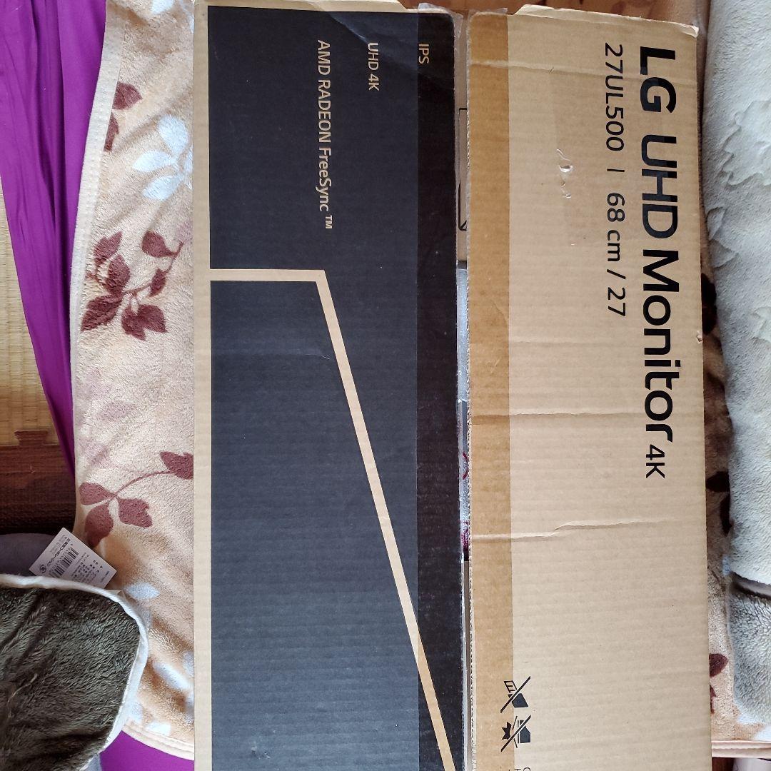 LG 27UL500-W (4K 60FPS) IPSパネル