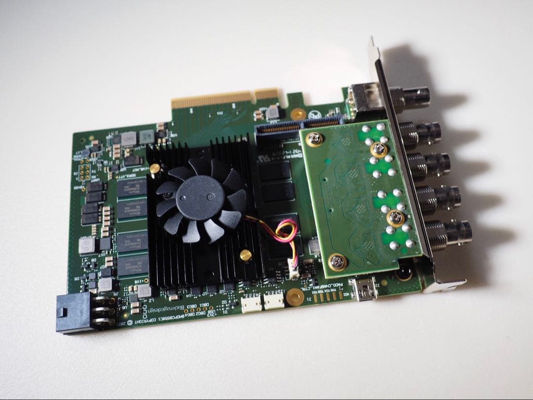 DeckLink 8K Pro ビデオキャプチャーボード