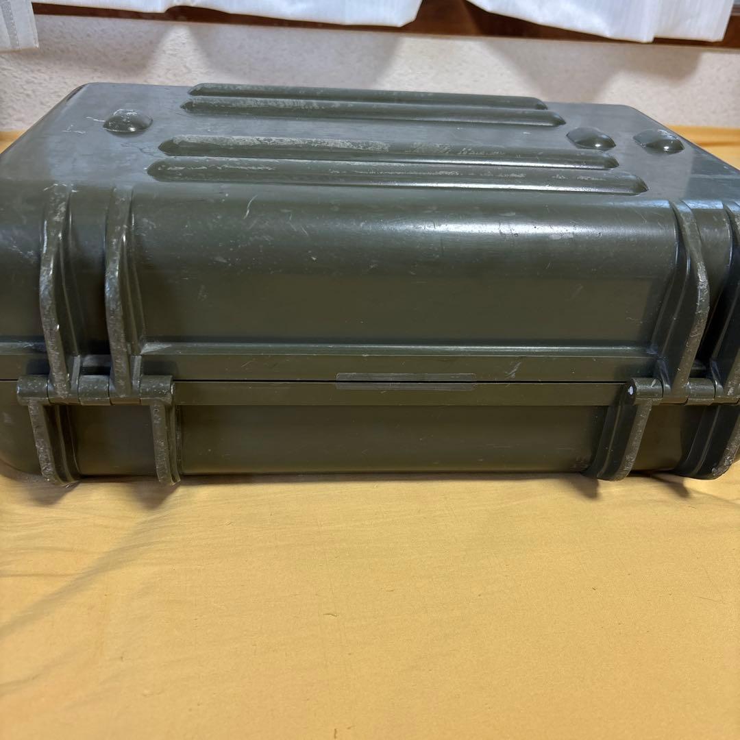 米軍放出品　ハードケースAN/PVS−7Bナイトビジョンゴーグル