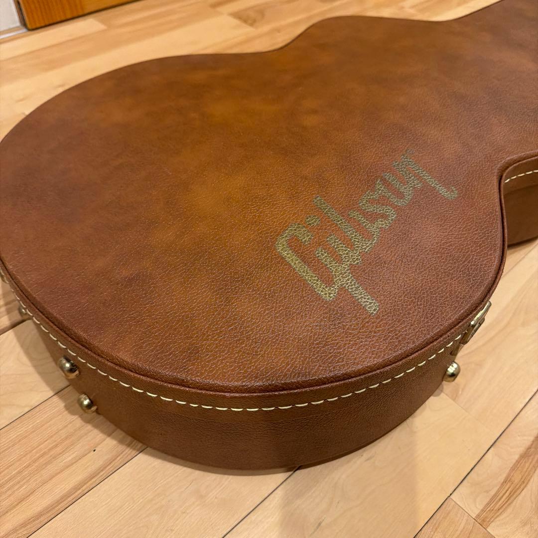 Gibson ES-335 Cherry 2019年（Memphis工場製）