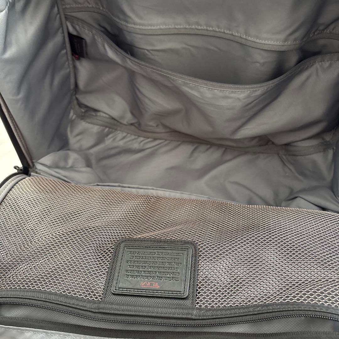 TUMI トゥミ キャリーバッグ 4輪 ALPHA2 22652D2
