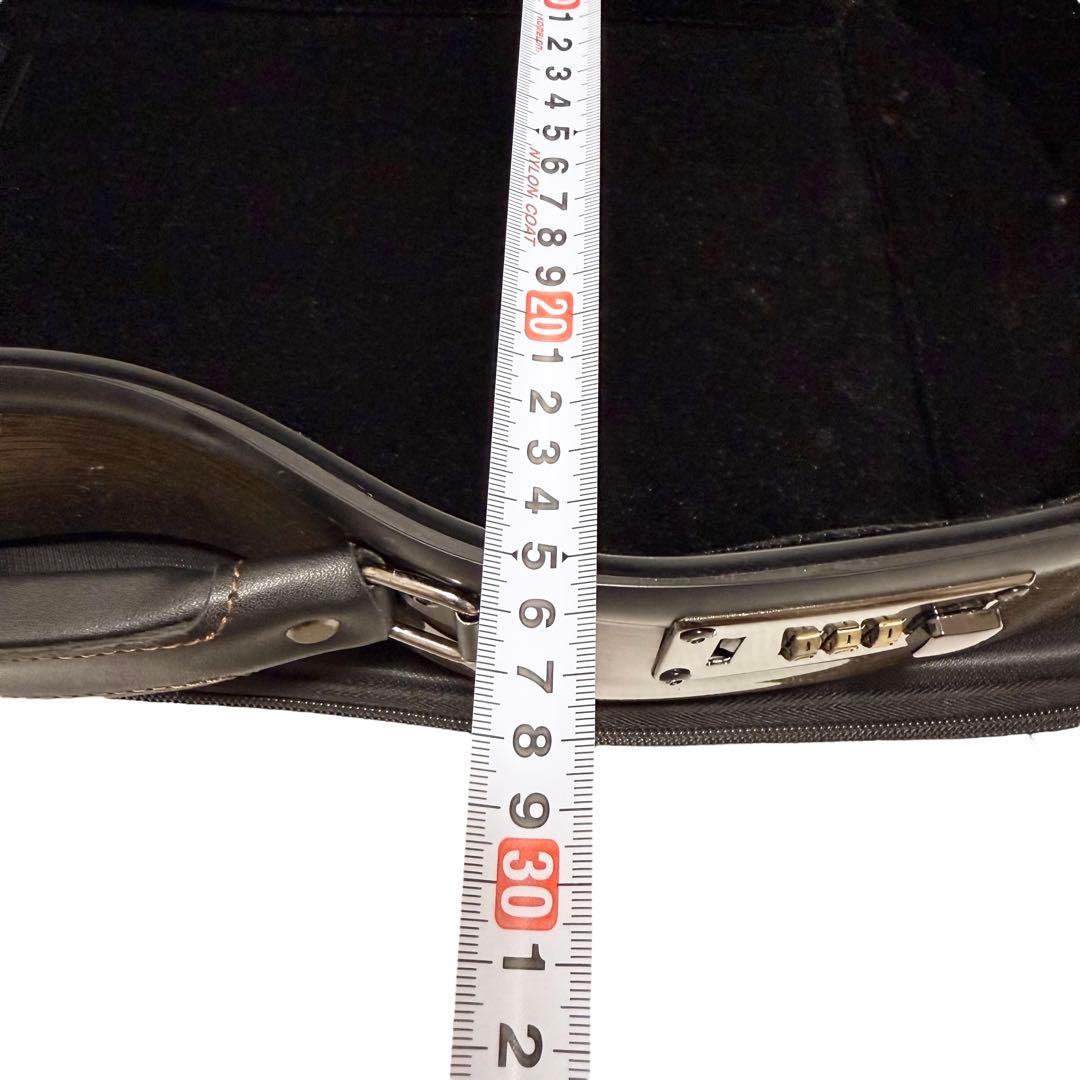 CHRISTINA バイオリンケース ダークゴールド カーボンファイバー　4/4