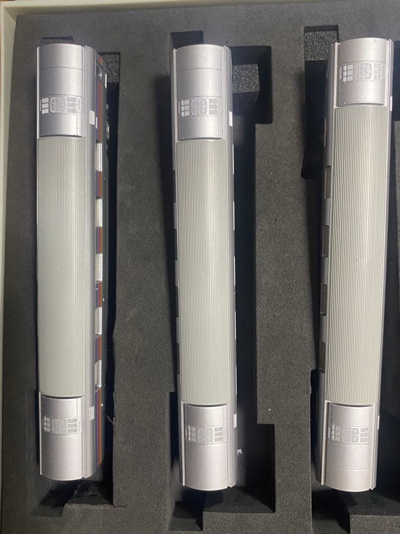 ※全車室内灯付き　KATO E26系 カシオペア 寝台