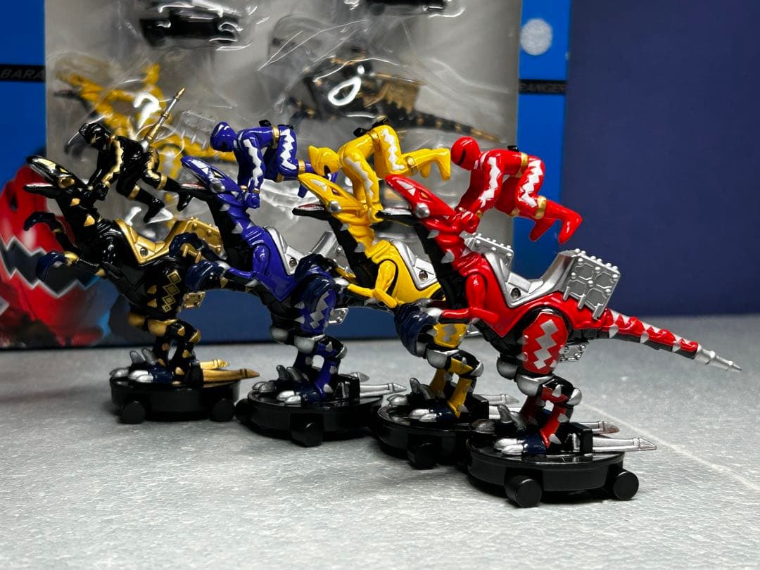 キャラウィールアルティメットエディション爆竜戦隊アバレンジャー8体セット