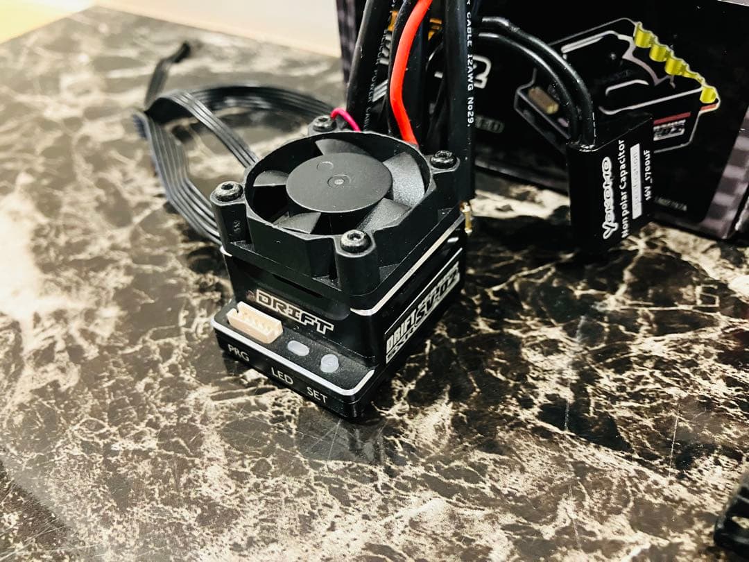 サンワユーザーにオススメ！ブラシレス用ESCほかフルメカ