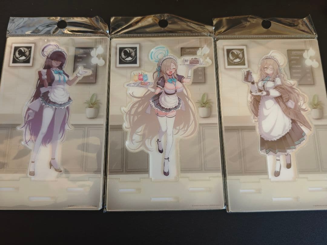 韓国限定 アクスタセット アスナ カリン アカネ ブルーアーカイブ ブルアカ