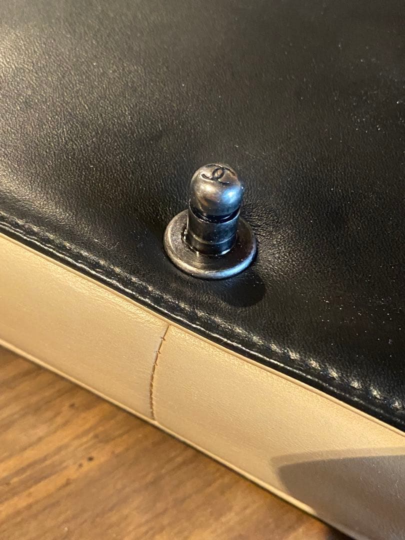 ♡*様 ボーイシャネル25 バイカラー チェーン ショルダーバッグ　ベージュ ラ