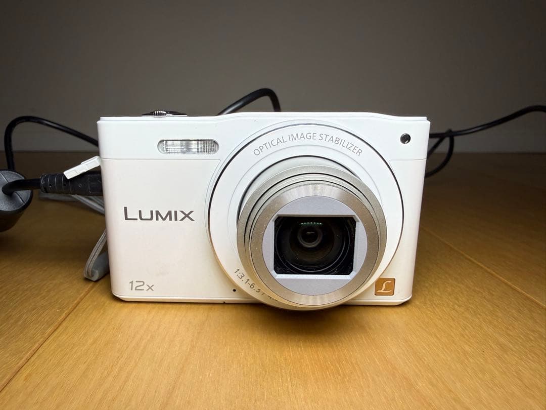 Panasonic パナソニック Lumix DMC-SZ8 ホワイト 美品！