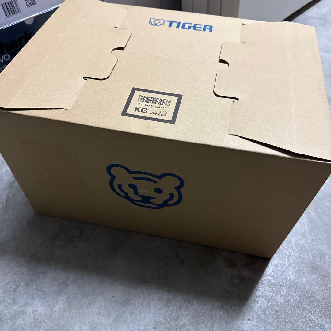 【新品】タイガー　圧力IHジャー炊飯器　炊きたて　JPV-C100　5.5合