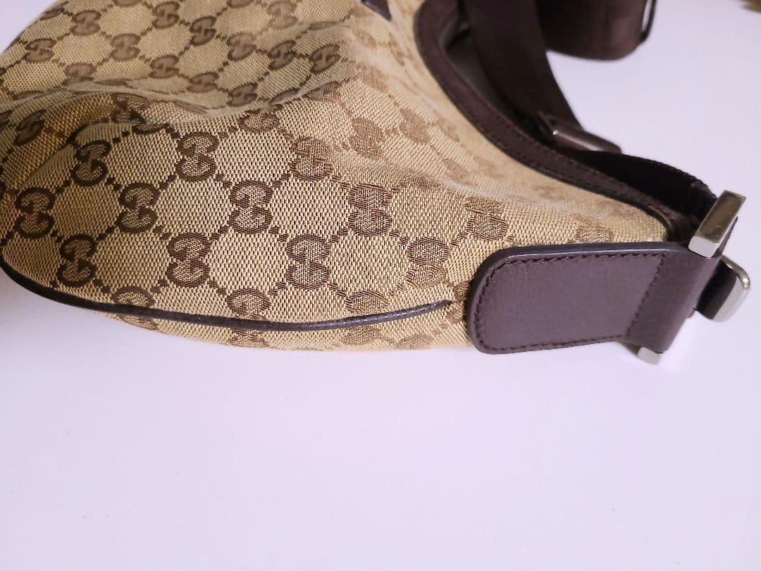 GUCCI グッチ ロゴ GG柄 キャンバス ハーフムーン ワンショルダーバッグ