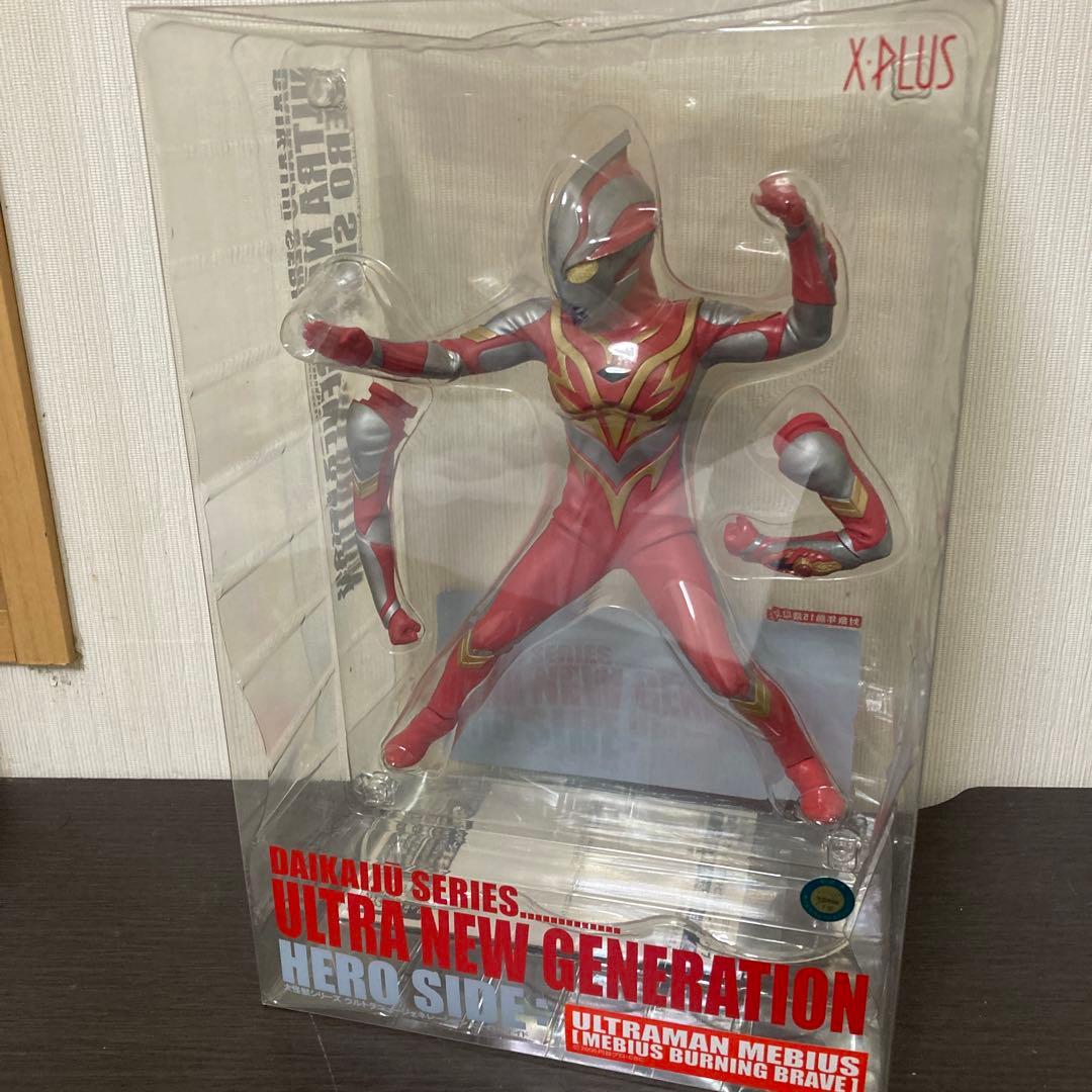 X-PLUS ウルトラマンメビウス