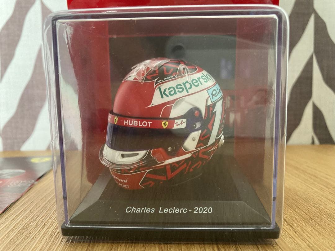 日本未発売　ビッグスケールF1コレクション　ルクレール　ヘルメット　2020年