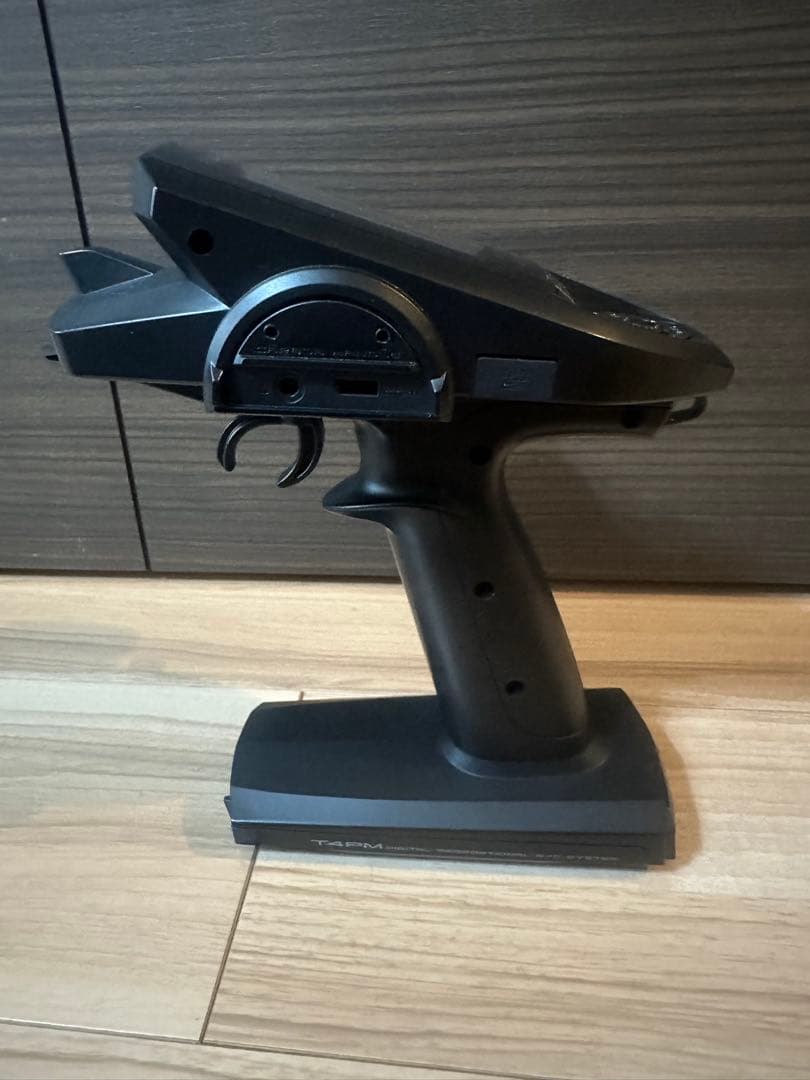 Futaba T4PM ラジコン送信機 本体　受信機