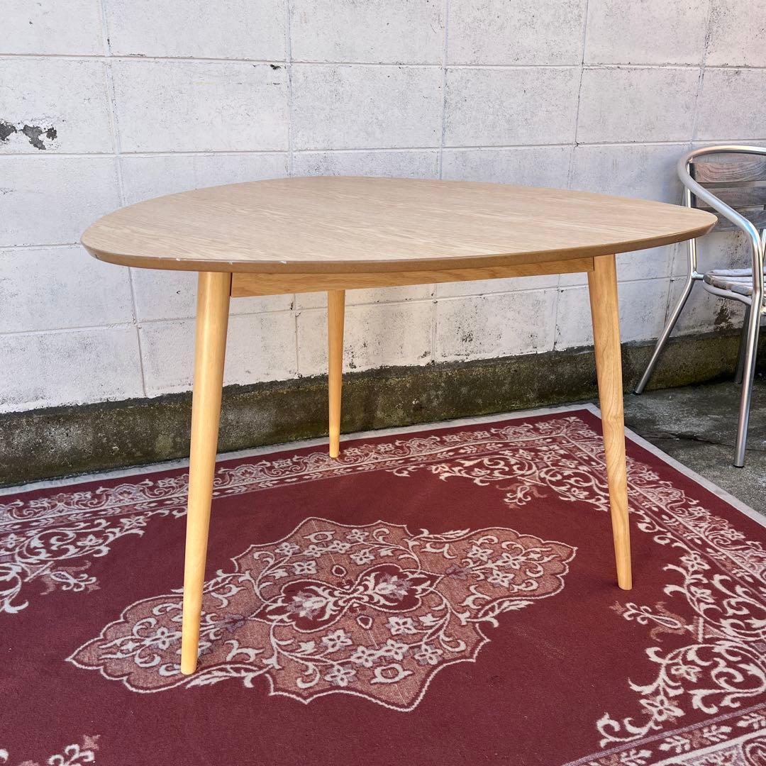 送料無料 NOCE ノーチェ◾️ 三角 木製ダイニングテーブル 三つ脚