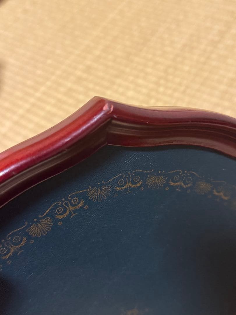 アンティーク調　サイドテーブル　コーヒーテーブル