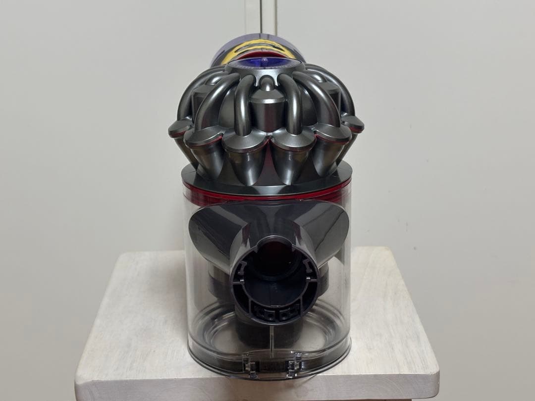 【美品】ダイソン SV10K 本体