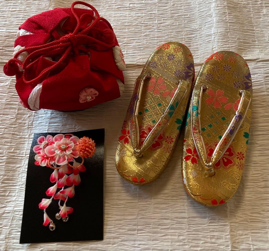 定価10万円以上高級絞り刺繍七五三着物　3歳被布長襦袢草履鞄髪飾りフルセット
