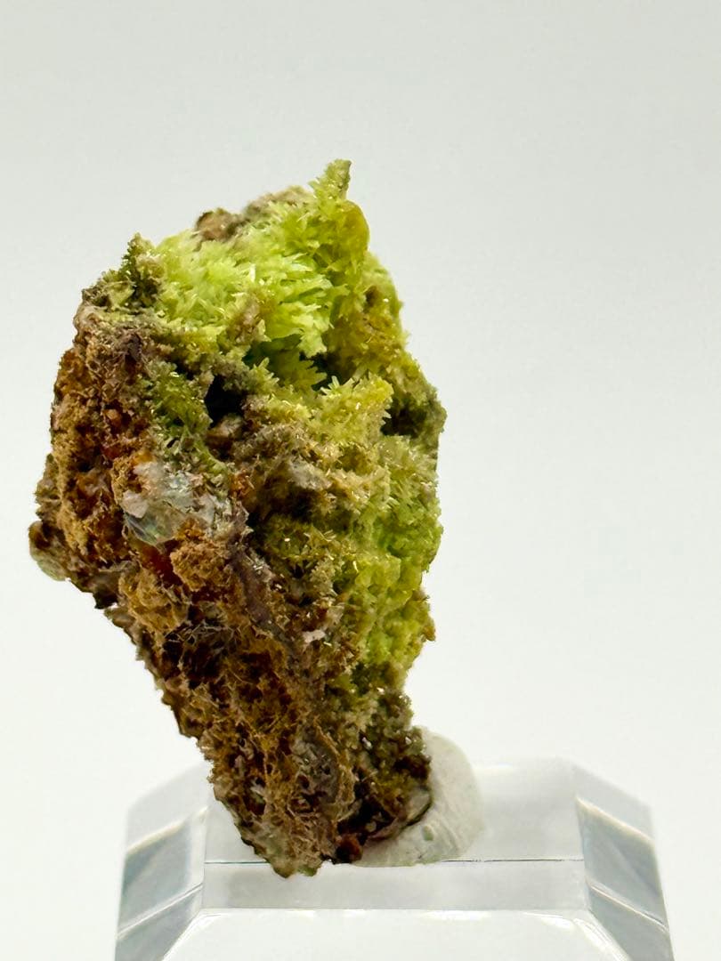 パイロモルファイト　緑鉛鉱　原石　鉱物標本　天然石　鉱石