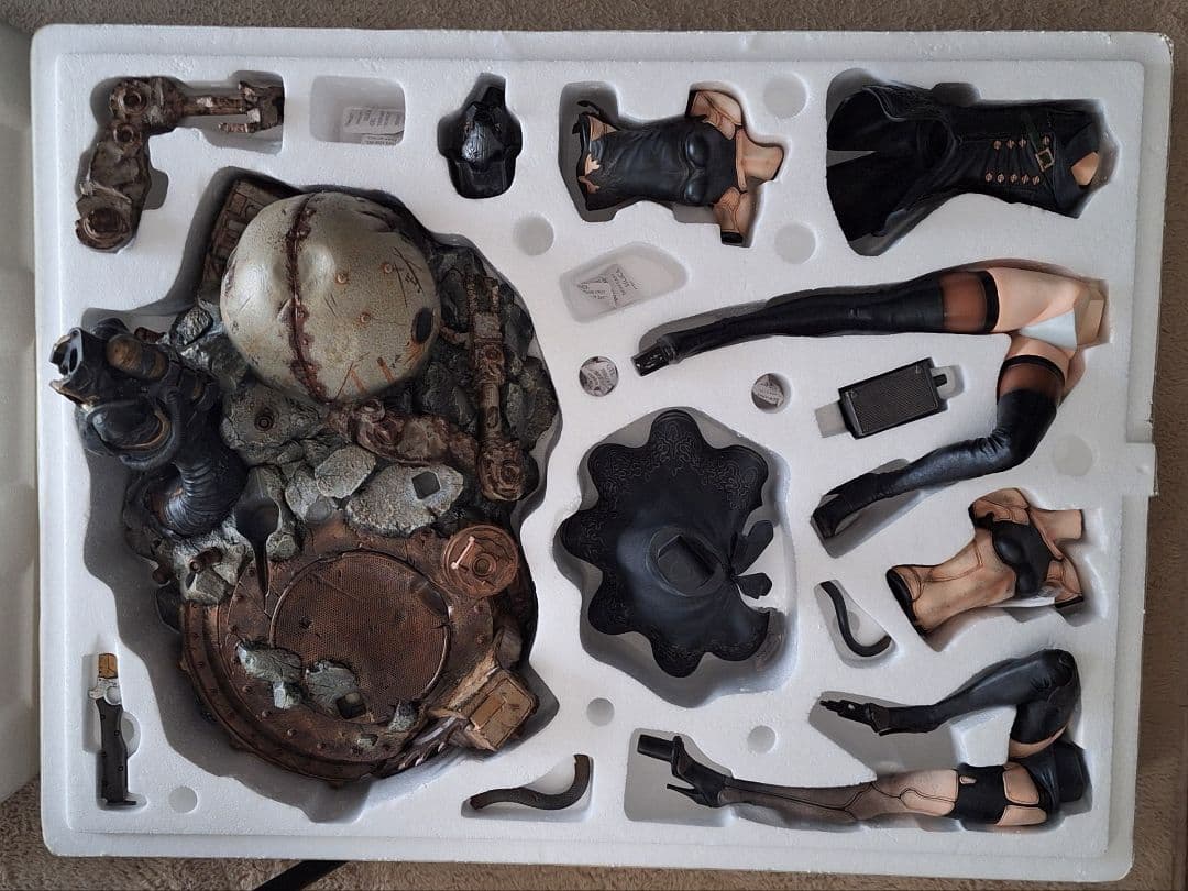 NieR:Automata 1/4スケール スタチュー DX版