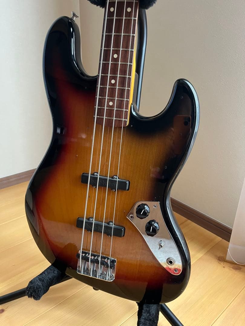 Fender Japan JazzBass 97年製 BartoliniPU搭載