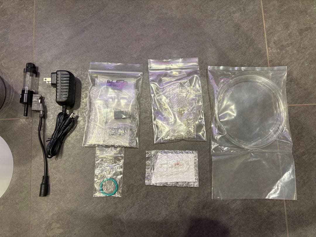 水槽用CO2ボンベ ハルデザイン PRO-D601s 電磁弁3個付 シルボン②