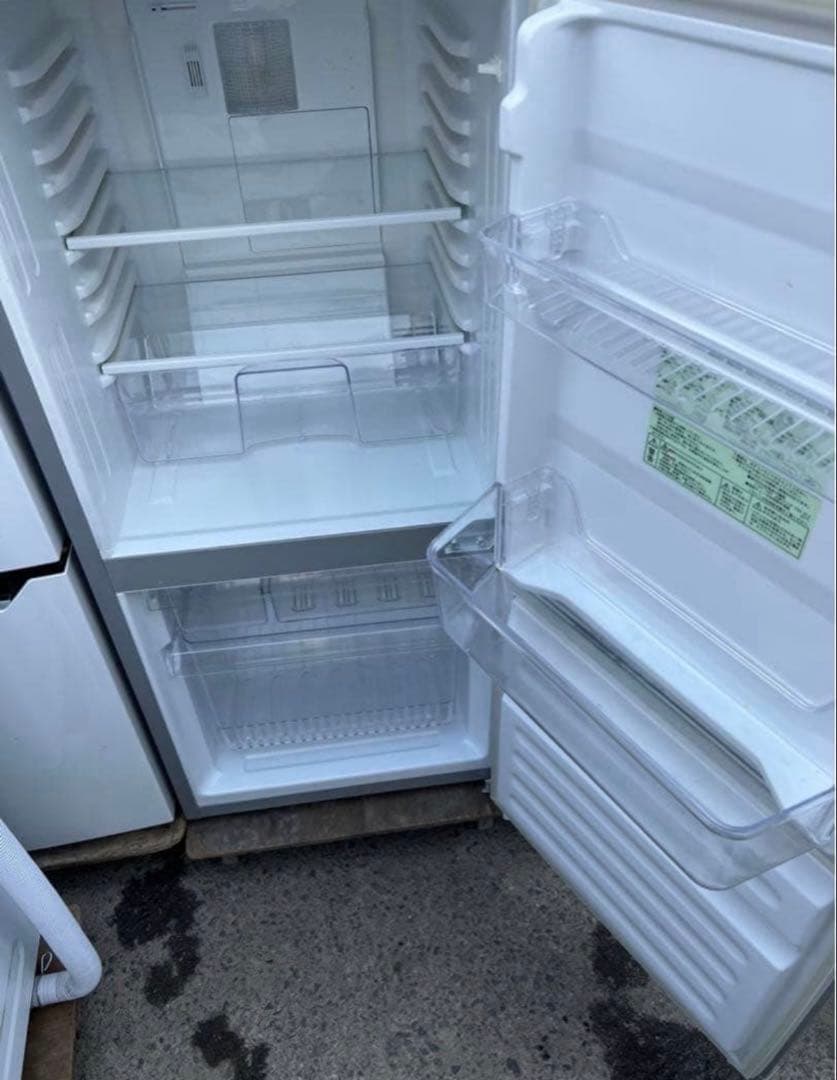 2016年式 110L ユーイング 冷蔵庫 UR-J110H