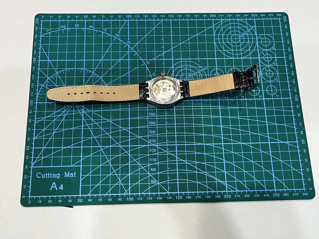 Swatch 自動巻き時計 スケルトン 黒レザー