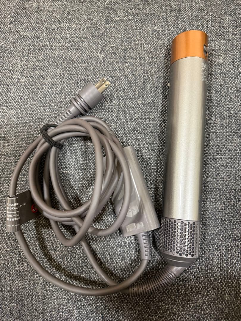 Dyson Airwrap スタイリングアタッチメント付き