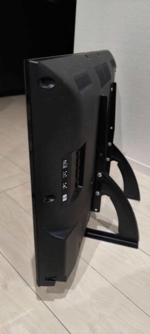 Panasonic　VIERA　TH-32D300　中古品　32型　液晶テレビ